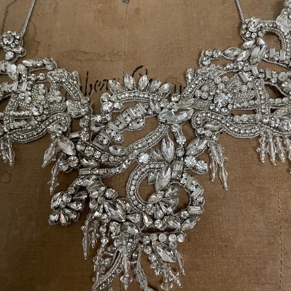 RHINESTONE STATEMENT PIECE NECKLACE ADJUSTABLE LENGTH FROM NORMAL KAMALI WEBSITE - Picture 2 of 3